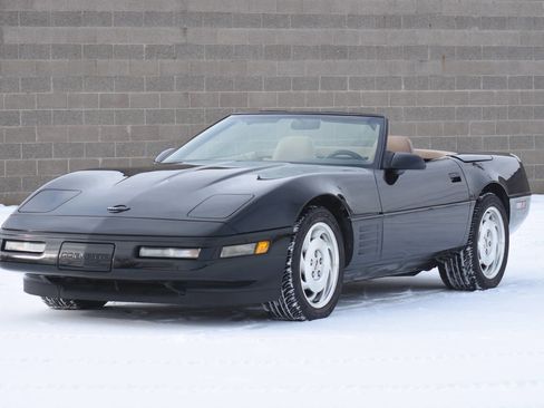 Used 1994 Chevrolet Corvette Convertible image 8