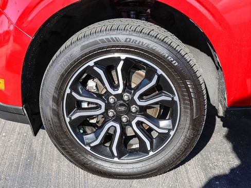 Used 2022 Ford Maverick Lariat w/ Lariat Luxury Package image 30