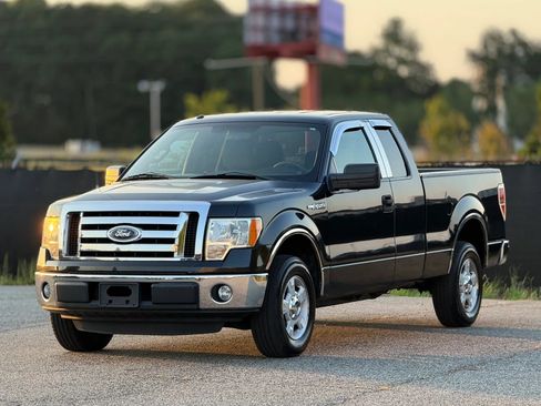 Used 2011 Ford F150 XLT RWD image 6