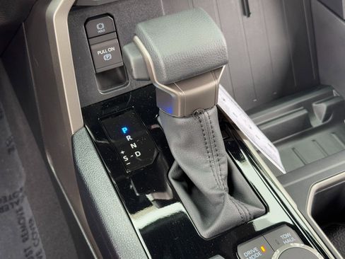 Used 2025 Toyota Tundra SR5 image 30