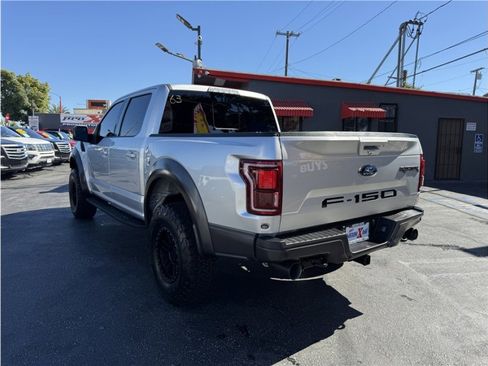 Used 2018 Ford F150 Raptor w/ Equipment Group 802A Luxury image 4