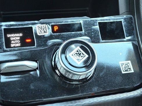 New 2025 Jeep Grand Cherokee Limited image 24