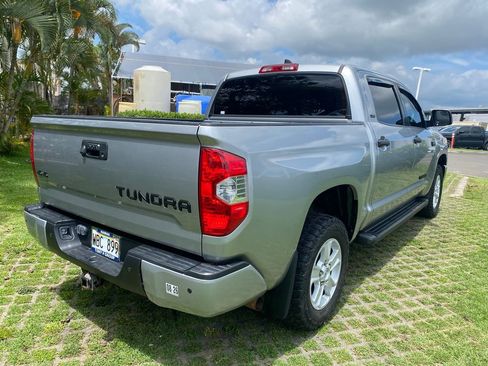 Used 2020 Toyota Tundra SR5 image 7