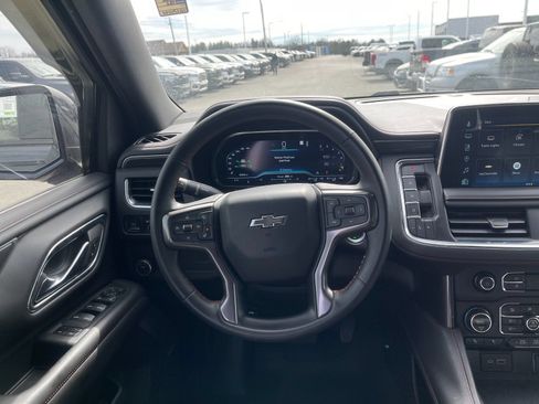 Used 2023 Chevrolet Tahoe RST w/ Luxury Package RWD image 16