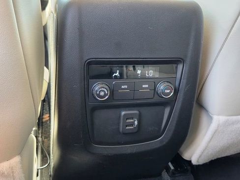 Used 2024 Buick Enclave Essence w/ Sport Touring Edition FWD image 14