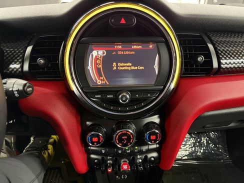 Used 2015 MINI Cooper S FWD image 22