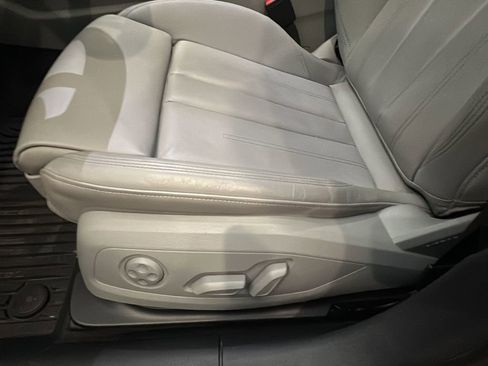 Used 2022 Audi A4 2.0T Premium Plus image 10