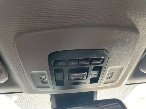 Used 2019 Toyota Camry XSE image 38