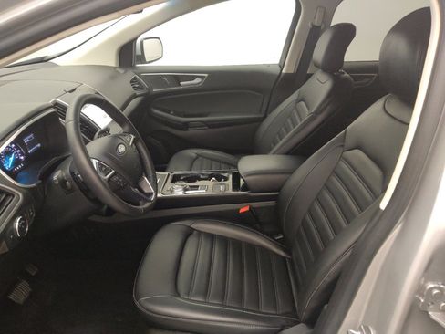 Used 2019 Ford Edge SEL w/ Equipment Group 201A image 17