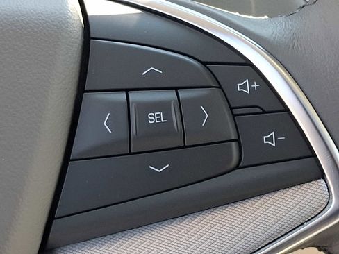 Used 2024 Cadillac XT5 Premium Luxury w/ Technology Package AWD/4WD image 23