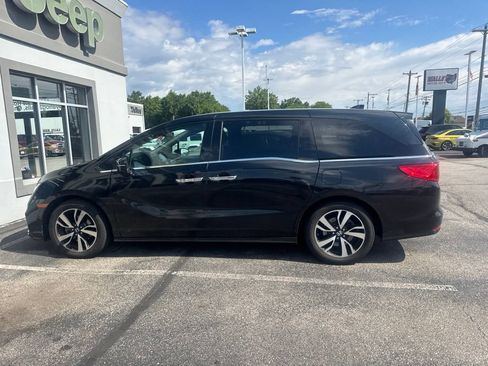 Used 2018 Honda Odyssey Elite image 10