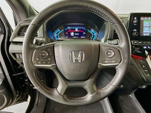 Used 2023 Honda Odyssey Sport image 11