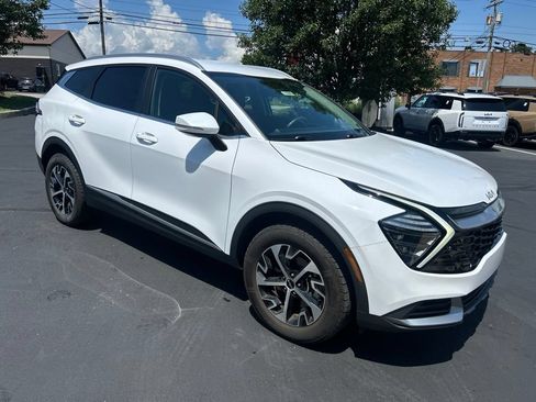 Certified 2024 Kia Sportage EX AWD/4WD image 1