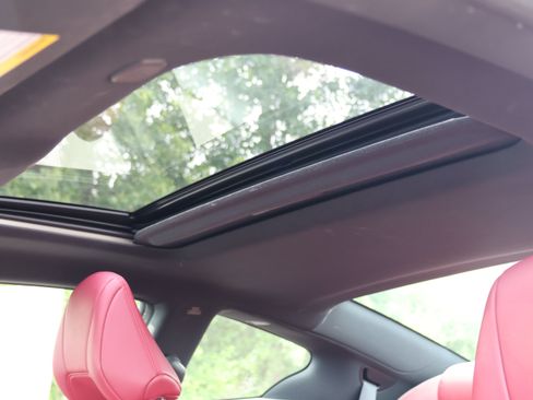 Used 2019 INFINITI Q60 Red Sport 400 w/ Proactive Package AWD/4WD image 33