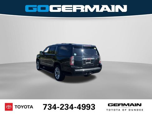 Used 2020 GMC Yukon XL Denali w/ Open Road Package AWD/4WD image 10