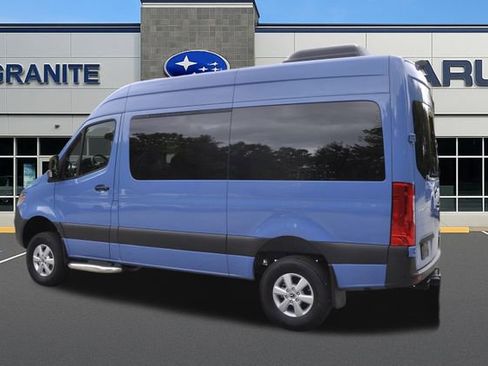 Used 2023 Mercedes-Benz Sprinter 2500 image 7