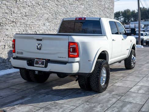 Used 2023 RAM 3500 Limited image 10