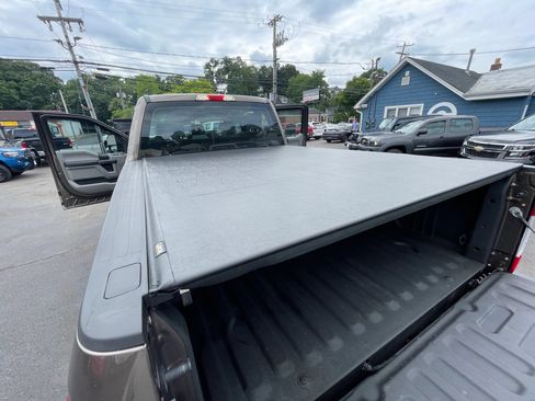 Used 2017 Ford F250 XL w/ Power Equipment Group AWD/4WD image 37