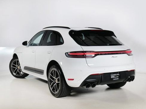 Certified 2023 Porsche Macan AWD/4WD image 3