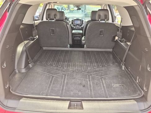 Used 2018 Chevrolet Traverse Premier w/ Driver Confidence II Package FWD image 25
