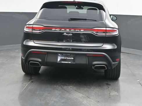 New 2026 Porsche Macan image 8