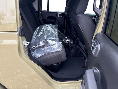 New 2026 Jeep Gladiator Mojave image 20