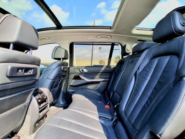 Used 2019 BMW X7 xDrive40i w/ Premium Package AWD/4WD image 26