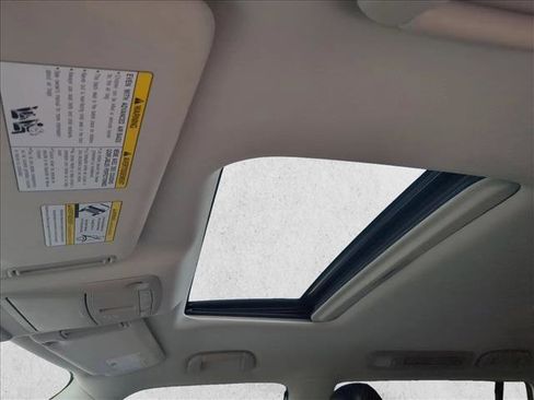 Used 2020 Nissan Armada SL w/ Premium Package image 16