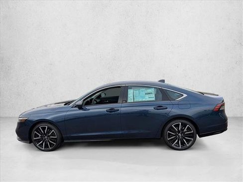 New 2025 Honda Accord Touring image 9