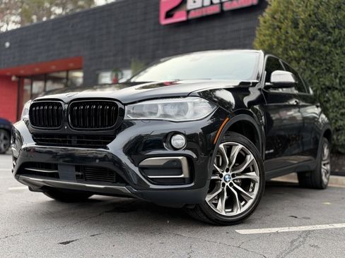 Used 2018 BMW X6 sDrive35i image 2