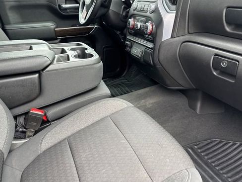 Used 2021 GMC Sierra 1500 Elevation image 19