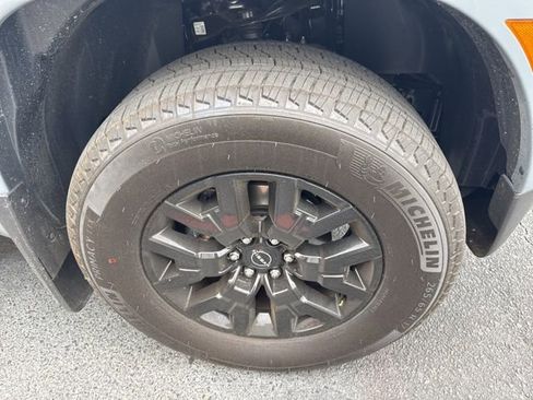 Used 2026 Nissan Frontier SV w/ SV Convenience Package image 13