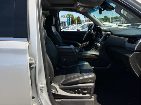 Used 2018 Chevrolet Tahoe LT w/ LT Signature Package AWD/4WD image 23