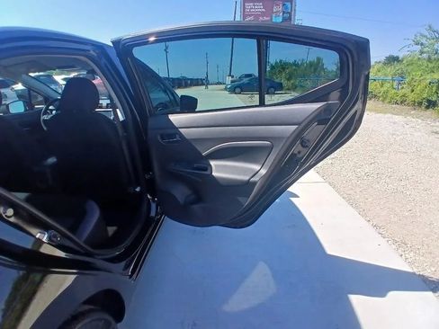 Used 2024 Nissan Versa SV w/ Trunk Package FWD image 18