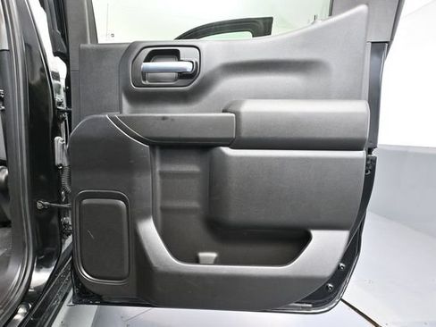 Used 2021 Chevrolet Silverado 1500 LT w/ Convenience Package II AWD/4WD image 43