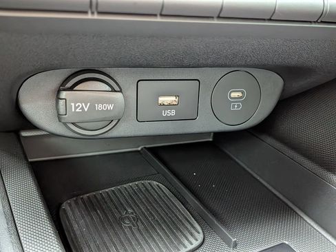 Used 2026 Hyundai Elantra Sport FWD image 19