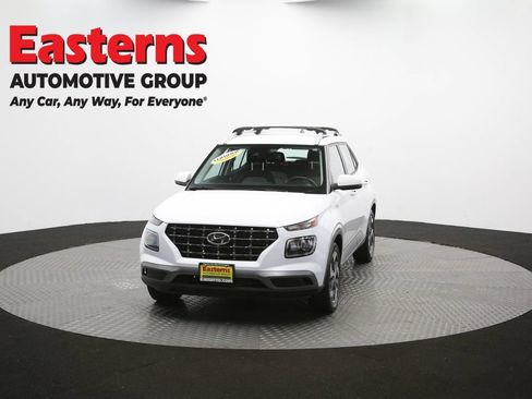 Used 2021 Hyundai Venue SEL FWD image 52