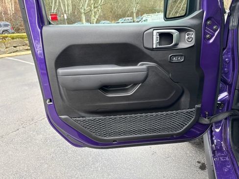 New 2026 Jeep Wrangler Unlimited Rubicon image 15