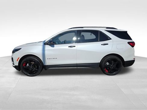 Used 2024 Chevrolet Equinox Premier AWD/4WD image 2