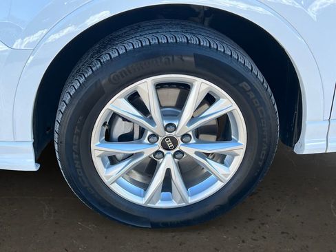 Used 2025 Audi Q3 2.0T Premium image 25