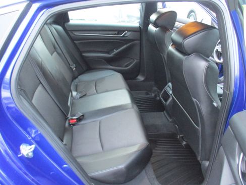 Certified 2022 Honda Accord Sport image 13
