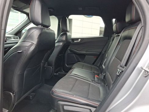 Used 2023 Ford Escape ST-Line FWD image 10
