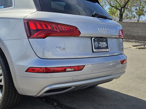 Used 2018 Audi Q5 2.0T Premium Plus w/ Premium Plus Package AWD/4WD image 5