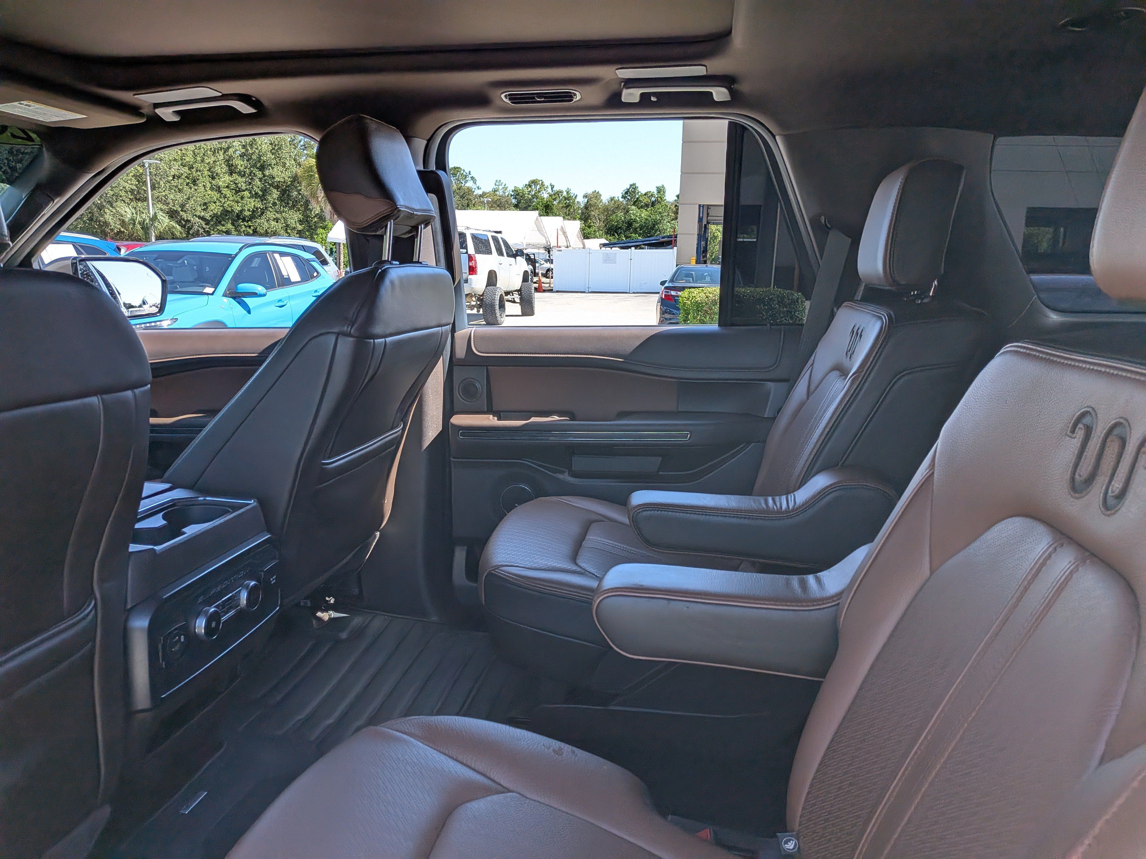 Used 2022 Ford Expedition King Ranch AWD/4WD image 15