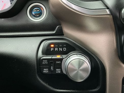 Used 2020 RAM 1500 Laramie AWD/4WD image 20