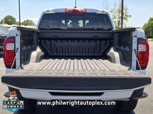Used 2024 GMC Canyon Denali AWD/4WD image 20