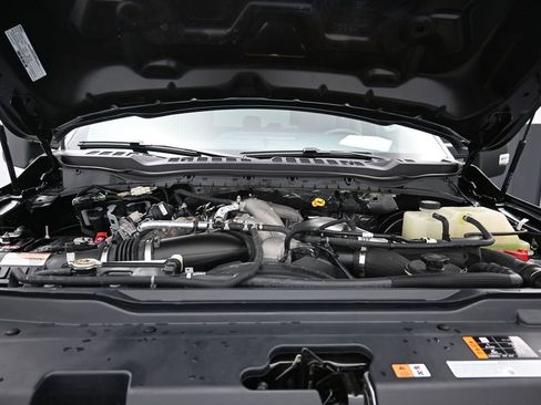 Certified 2025 Ford F250 XLT image 26