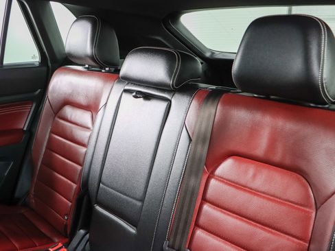 Used 2022 Volkswagen Atlas Cross Sport SEL Premium R-Line image 26