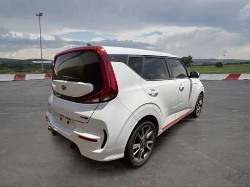 Certified 2021 Kia Soul GT-Line FWD image 3