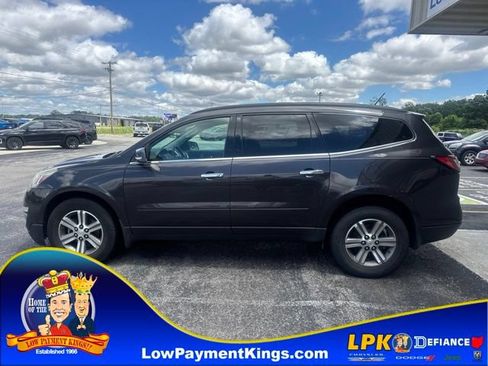 Used 2015 Chevrolet Traverse LT FWD image 1